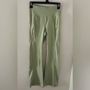 Laundry By Shelli Segal Sage Green Active Leggings